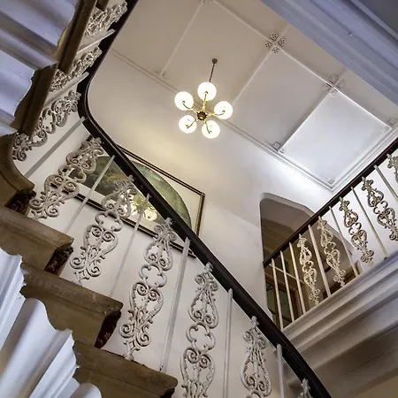 Hotel The Beeches 2*